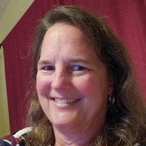 Meet your Posher, Lindsey